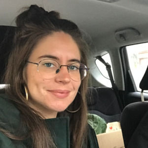 Meet your Posher, Caroline